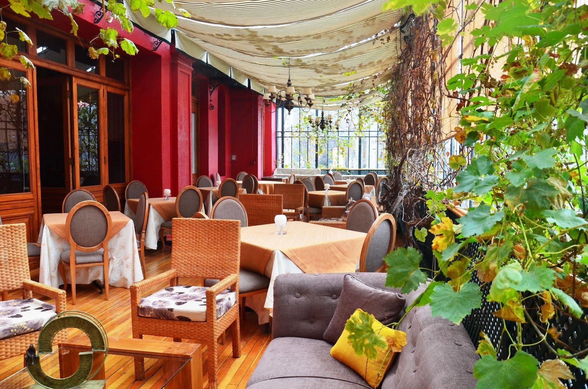 Hotel Jose Nogueira Пунта Аренас Екстериор снимка