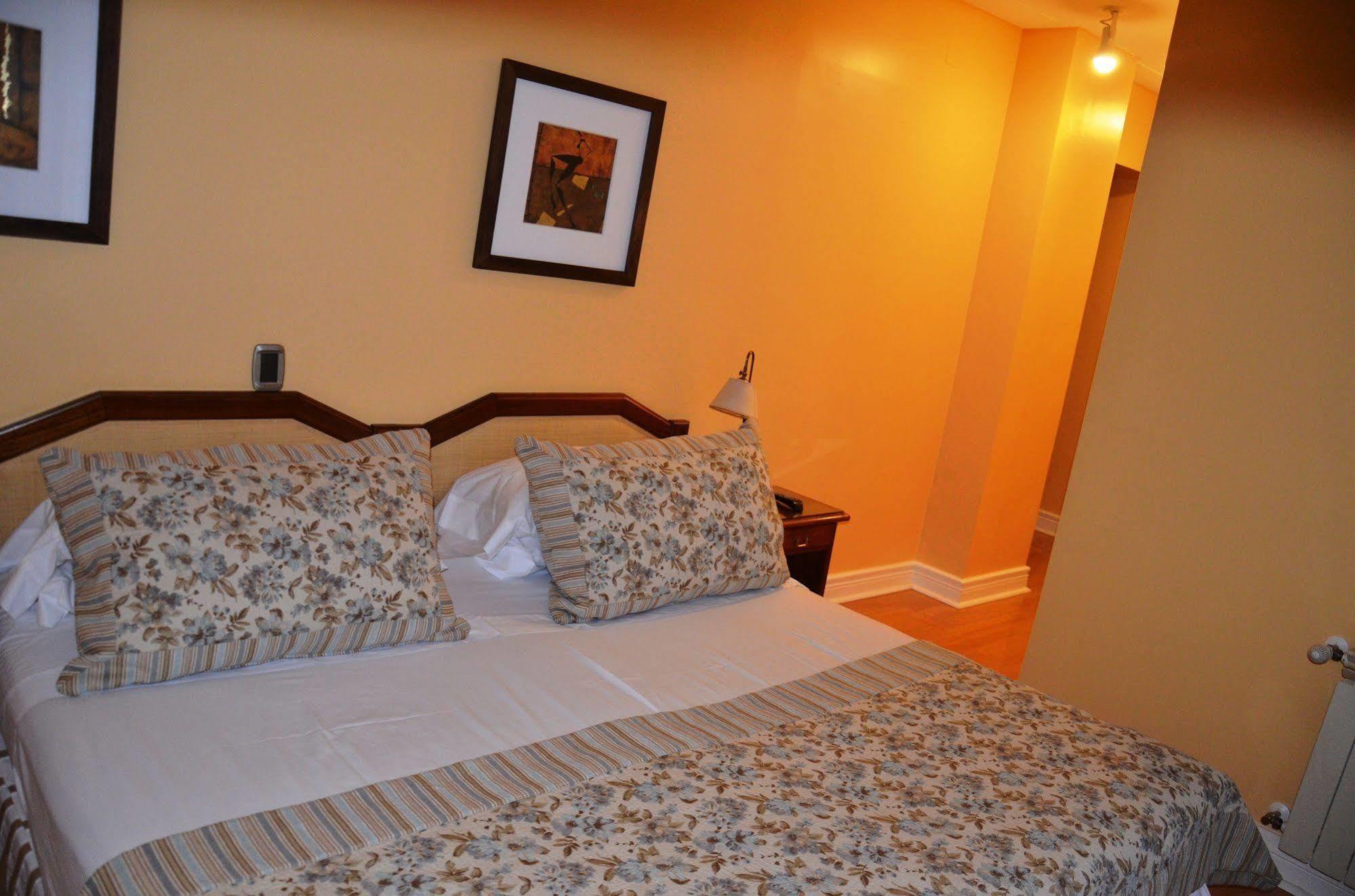 Hotel Jose Nogueira Пунта Аренас Екстериор снимка